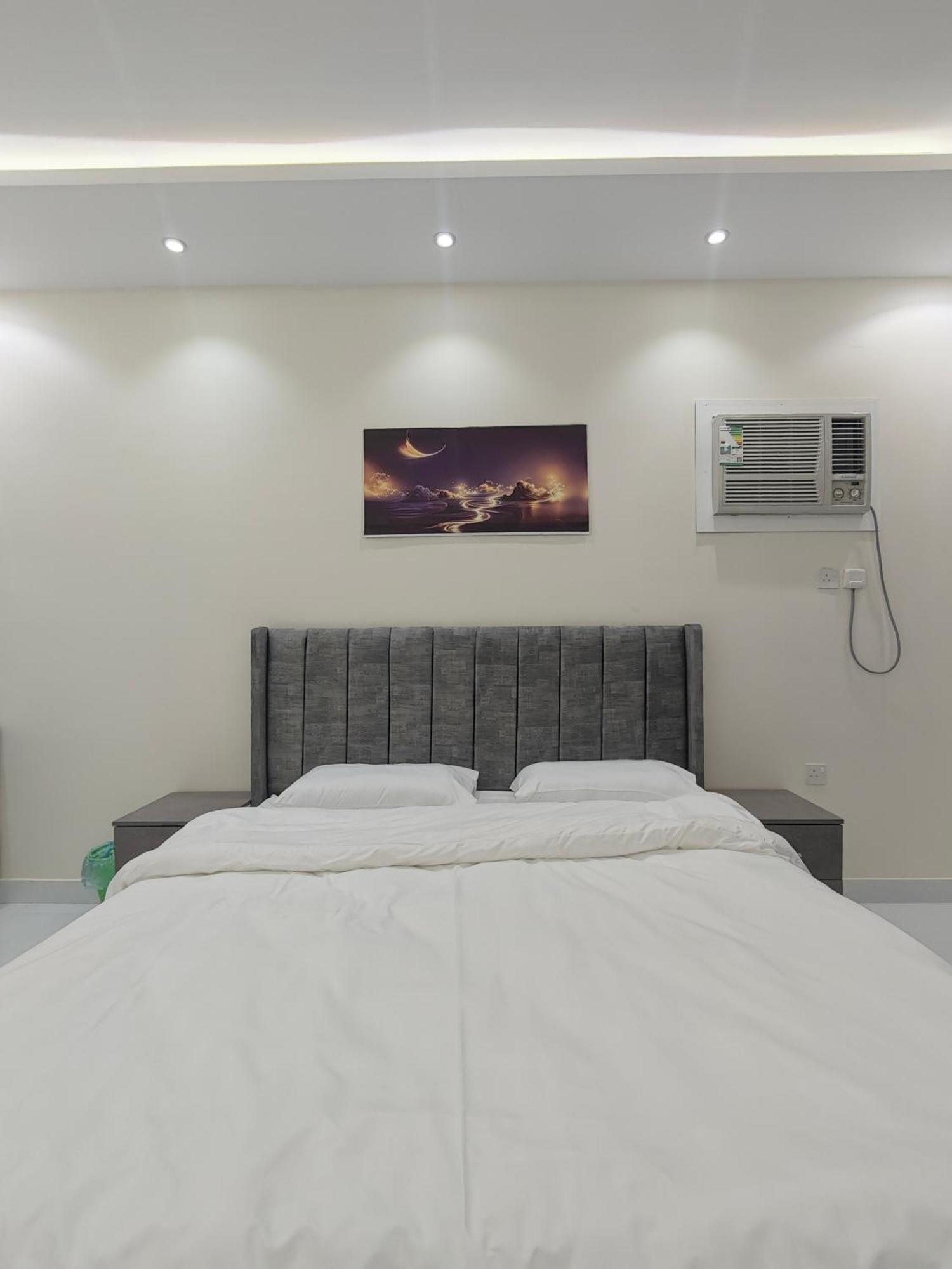 Yaqoot Al Madina Suites Al Awali ภายนอก รูปภาพ